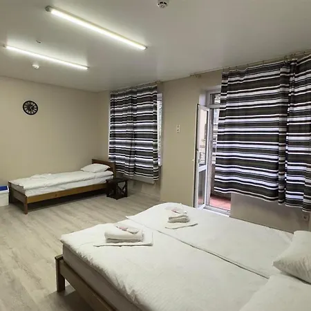 Lion Hill Hotel *