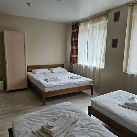 Lion Hill Hotel