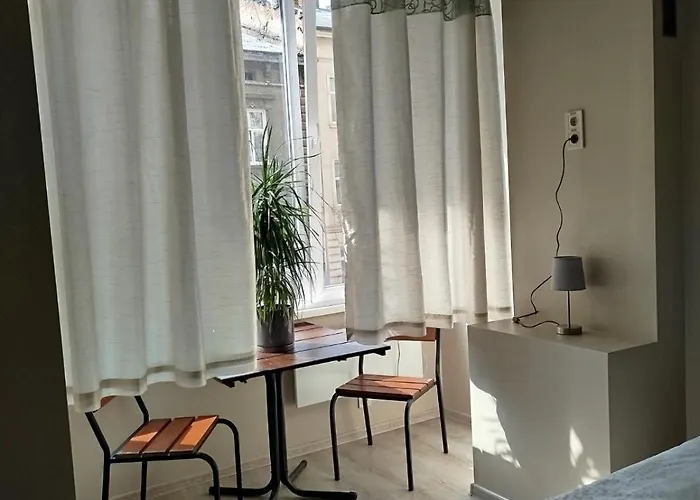 Lion Hill * Λβιβ